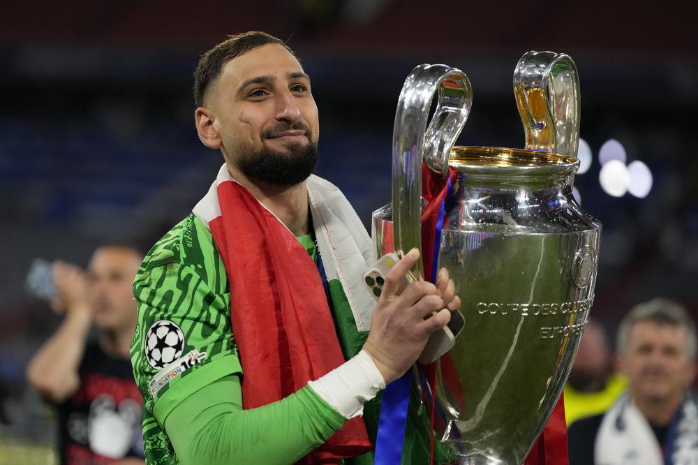 小蜘蛛：我是个好胜的人；巴黎和巴萨的兴趣？赛季结束再说吧